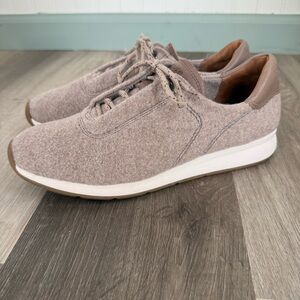 Paul Green Women's Sneakers in Taupe and Brown